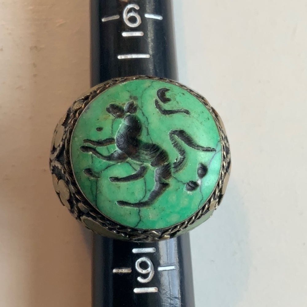 Beautiful large turquoise Stone intaglio horse vintage ring Unisex